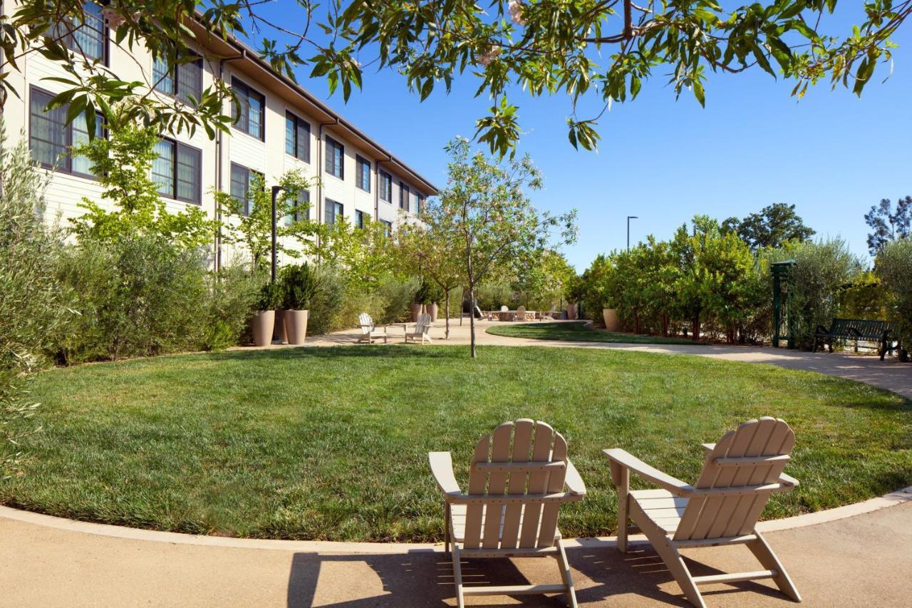 Sheraton Redding Hotel At The Sundial Bridge Εξωτερικό φωτογραφία